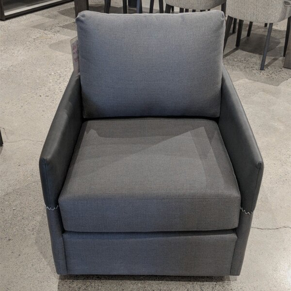 Alma Swivel Chair
