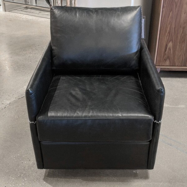 Alma Swivel Chair