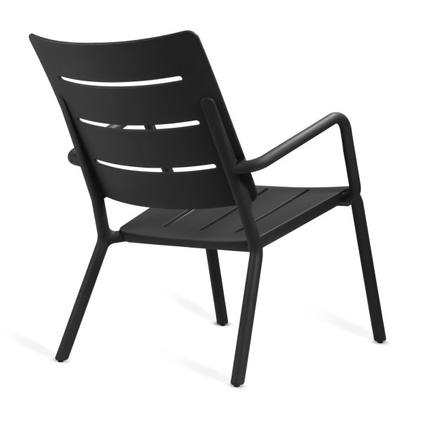 Outo Lounge Chair