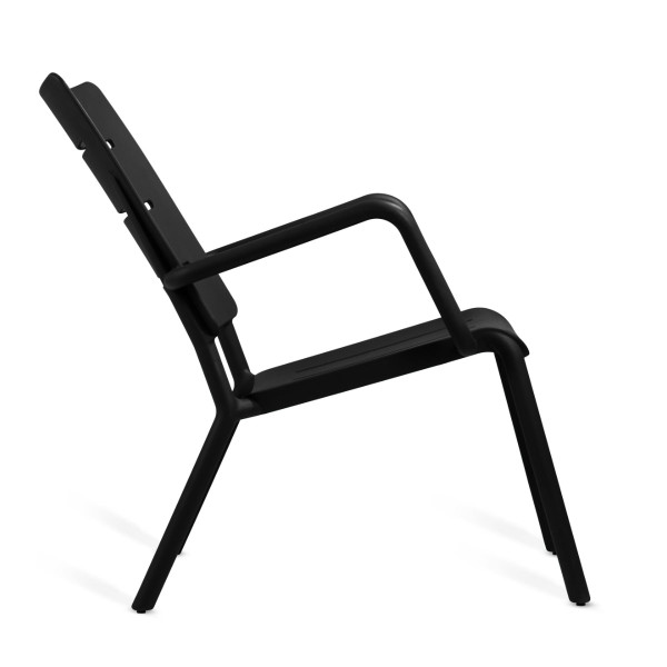 Outo Lounge Chair