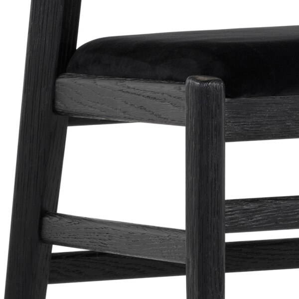 Annex Chair