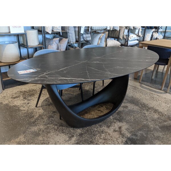 Montana Dining Table