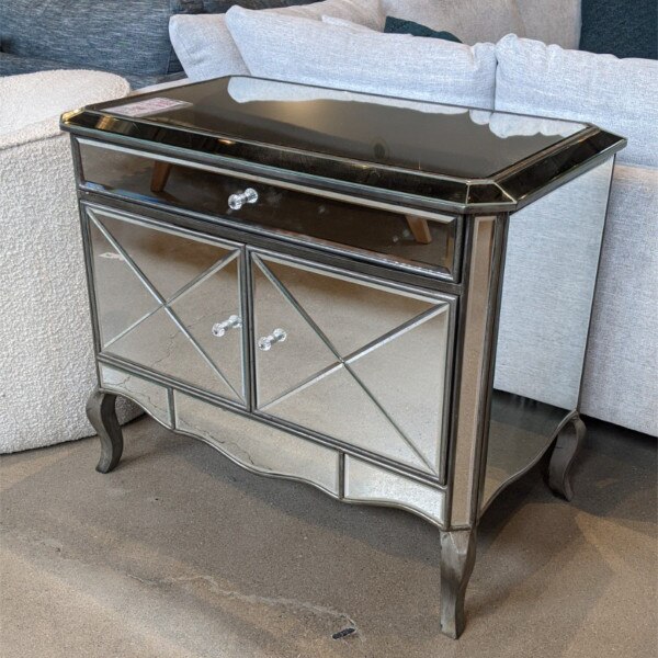 Sol Vintage Cabinet