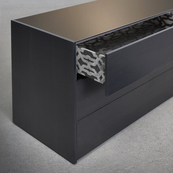 Illusion 6 Drawer Dresser