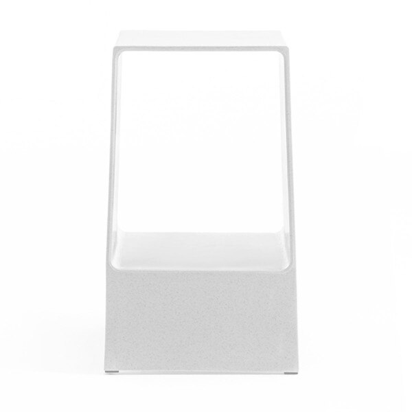 Tomo Table